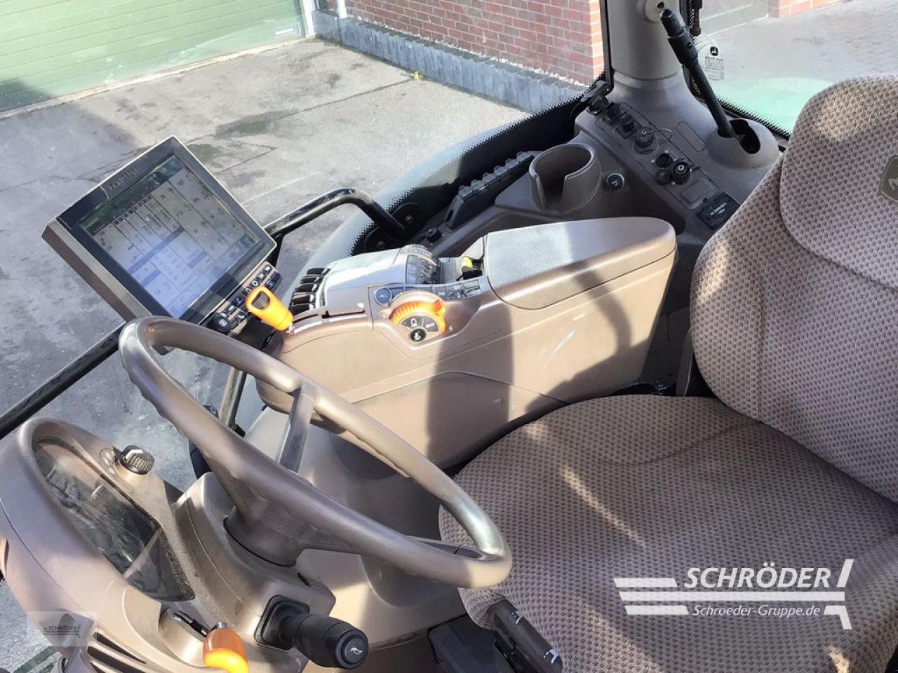 Traktor typu John Deere 6195 R | AUTOPOWER, Gebrauchtmaschine v Penzlin (Obrázek 13)